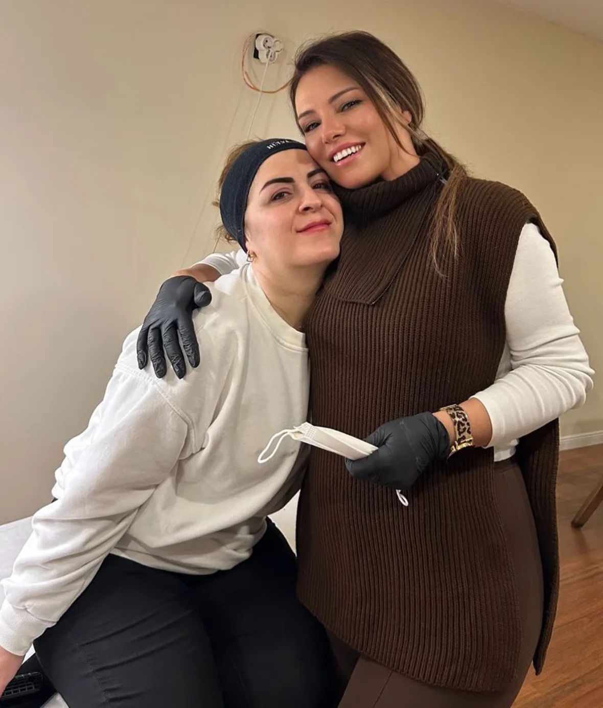 Hülya Sonay Güzellik Merkezi uzman ekibi